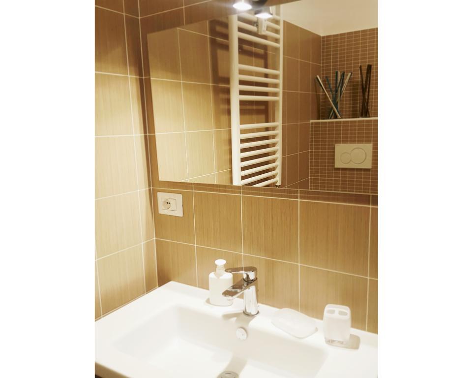 B&B Emozioni Romane Exteriör bild